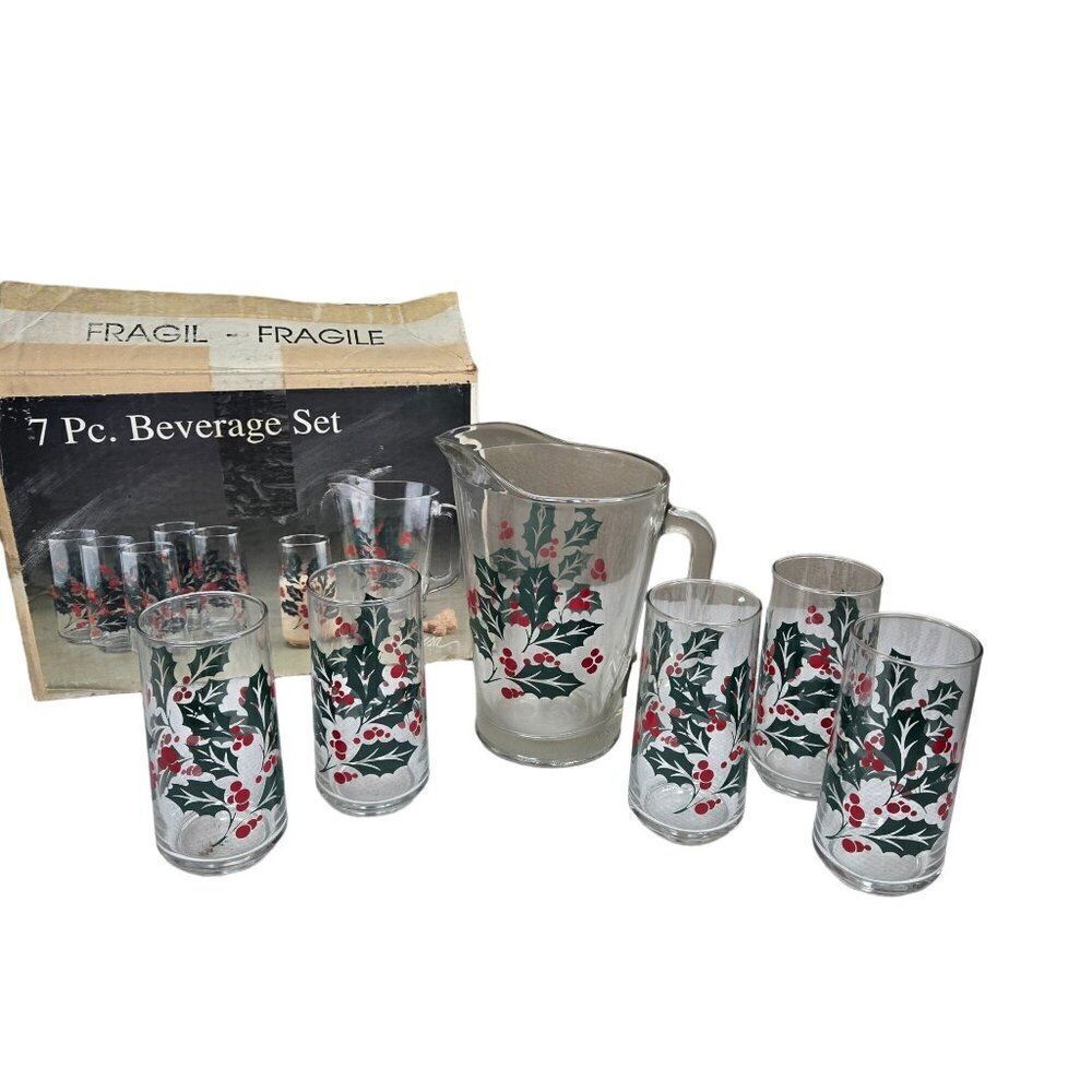 Vintage 7 Pc Beverage Set Holly Berry Design Pitcher Glasses